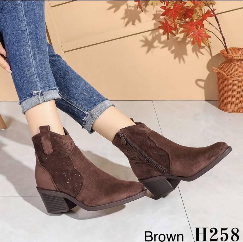 Botki damskie Roz 36-41 / 12 par